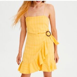 American Eagle faux wrap yellow dress, size M, in excellent condition